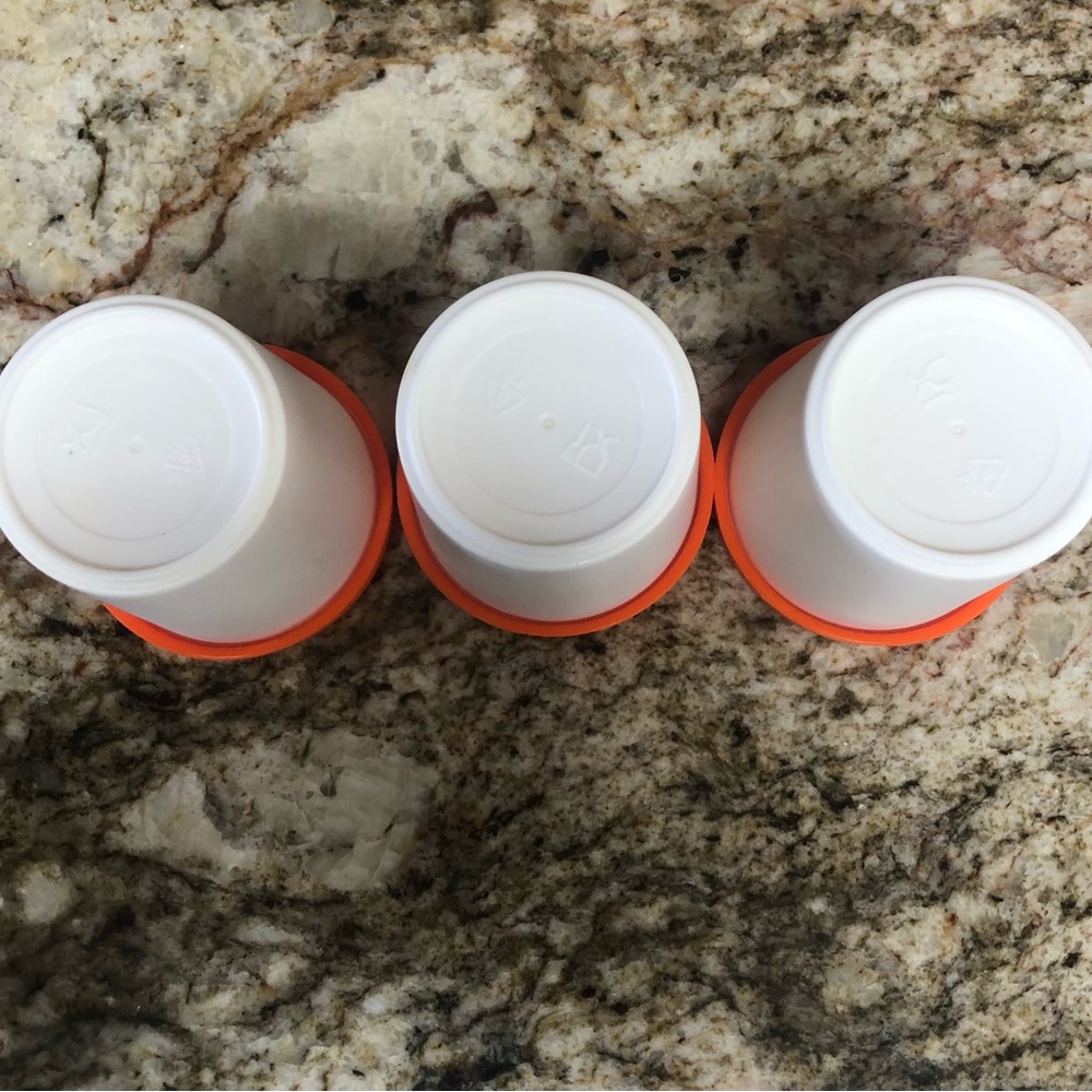 Mini Ice cream storage cups with Lids - Picture 8 of 8